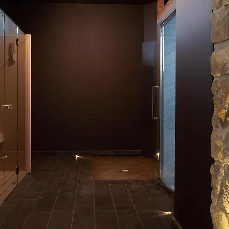 Maina Country Aparthotel