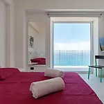 Maina Country Lejlighedshotel