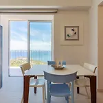 Maina Country Lejlighedshotel