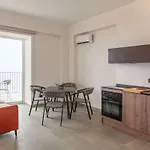 Lejlighedshotel Maina Country 4*