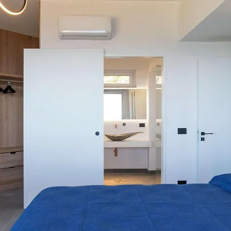 Lejlighedshotel Maina Country 4*
