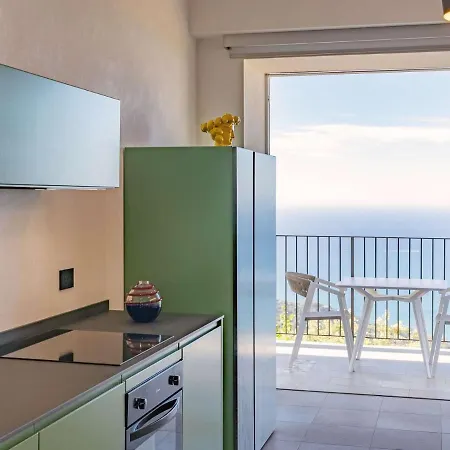 Aparthotel Maina Country 4*